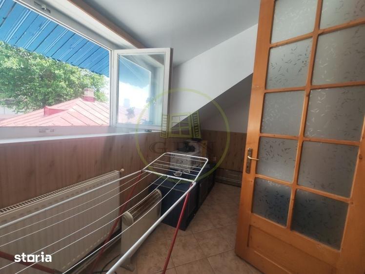 Casă cu 3 camere cu Teren 458 Mp în Central