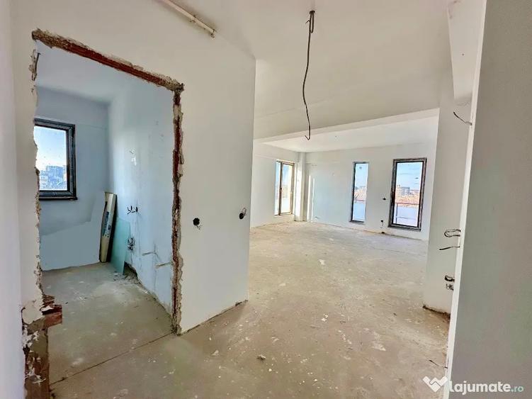 Apartament cu 2 camere decomandat în Aviației