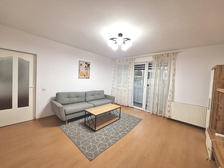 Apartament cu 2 camere decomandat, mobilat în Florești