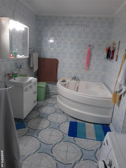 Casă cu 2 camere cu Teren 1400 Mp în Corbu