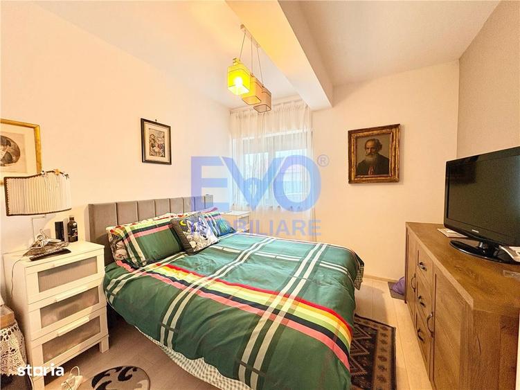 Apartament cu 3 camere decomandat în Valea Lupului