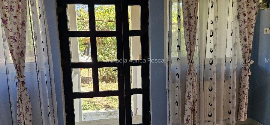 Casă cu 3 camere cu Teren 6000 Mp în Ciutelec