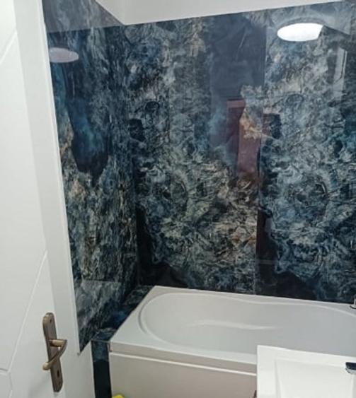 Apartament cu 2 camere decomandat în Lacul Tei