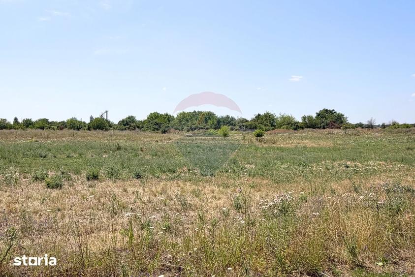 Teren de 416 mp, în Funcționarilor