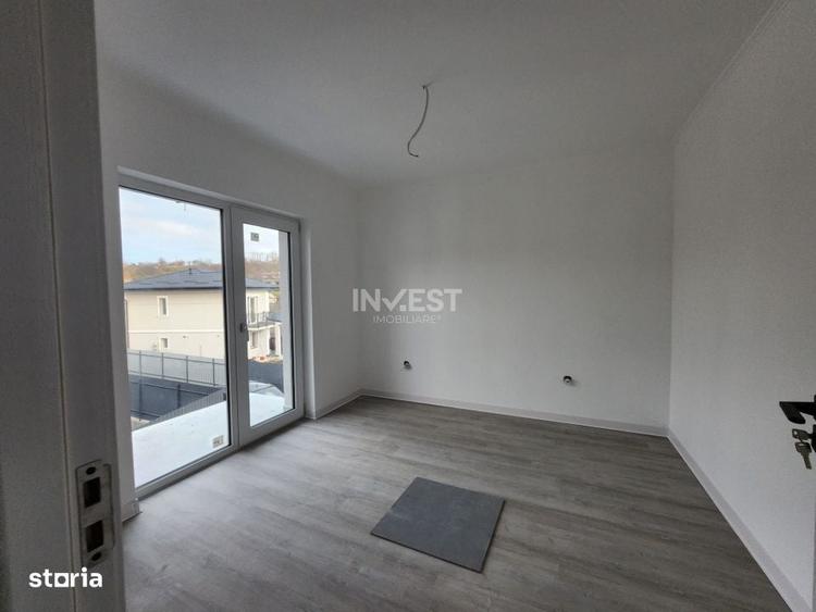 Casă cu 4 camere în Balciu