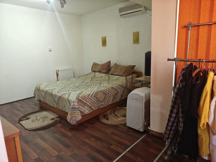 [PROPRIETAR] Vand apartament - 105mp - 3 cam - zona Resita Gara Sud - 5
