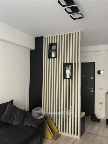 Apartament cu 3 camere decomandat în Valea Adâncă