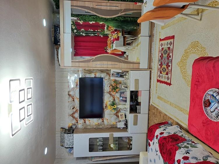 Apartament cu 2 camere semidecomandat în Pod