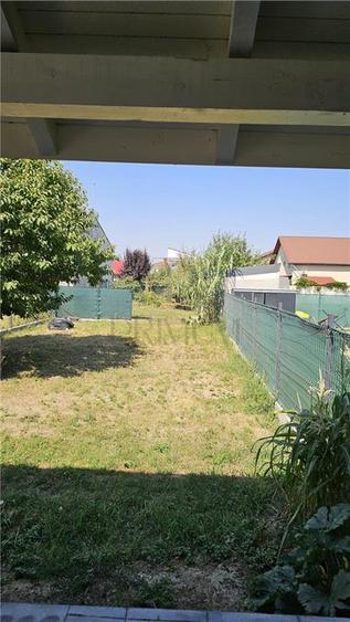 Duplex cu 4 camere cu Canalizare în Moșnița Nouă