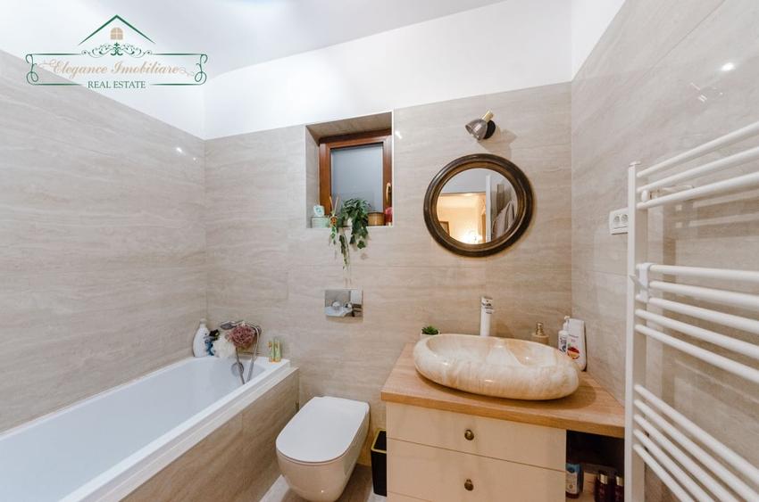 Casă individuală cu 4 camere cu Canalizare în Exterior Vest