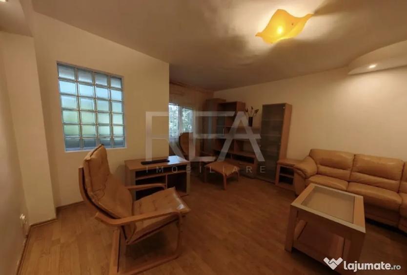 Apartament cu 3 camere decomandat în Uverturii