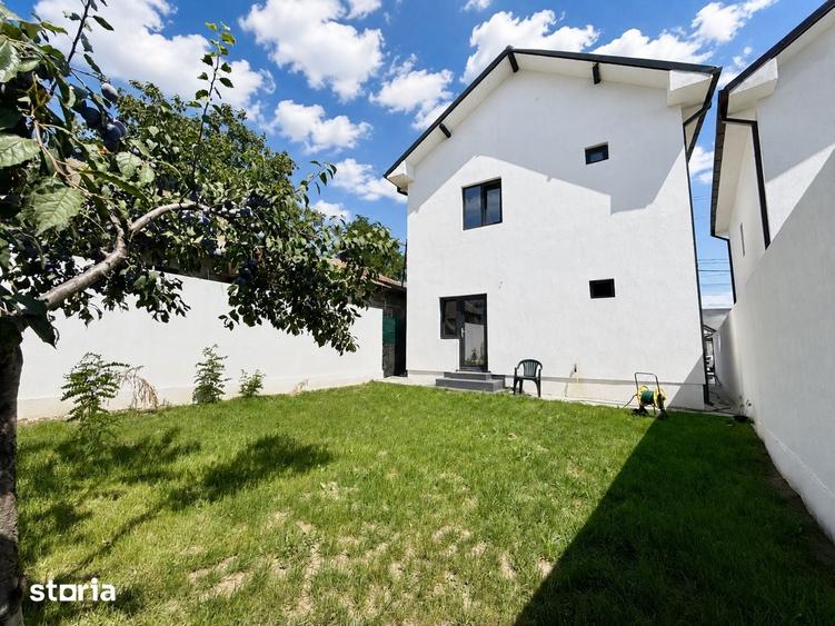 Casă cu 5 camere cu Teren 500 Mp în Central