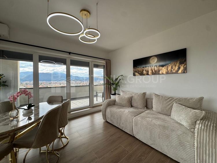 Apartament cu 3 camere decomandat, mobilat în Tractorul