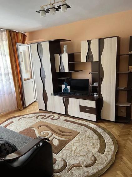 Apartament cu 2 camere semidecomandat în Alexandru Obregia