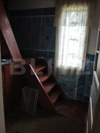 Casă cu 8 camere cu Canalizare în Plutonița