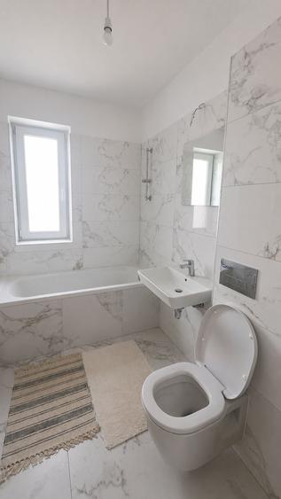 Apartament cu 2 camere decomandat în Râșnov