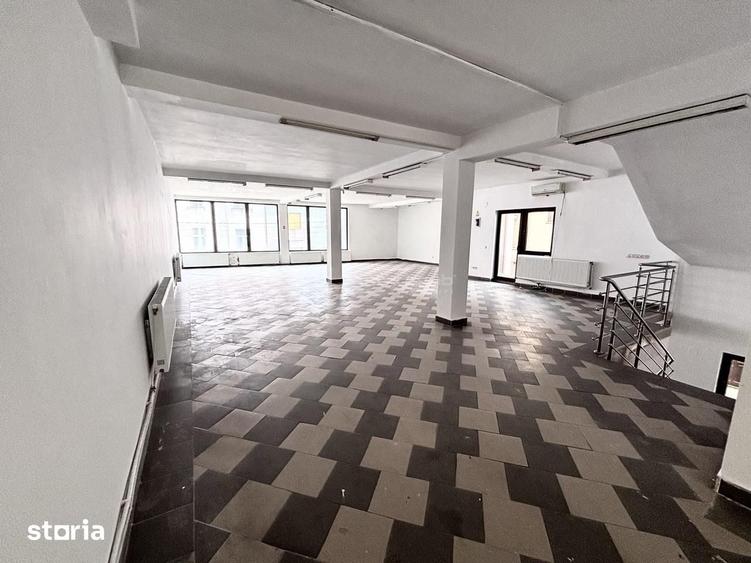 Spațiu comercial, de 250 mp, în Orașul Nou