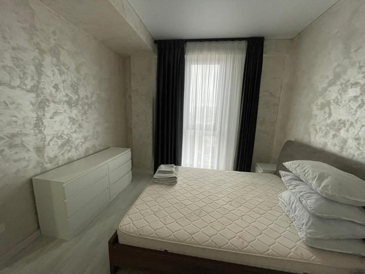 Apartament cu 2 camere semidecomandat, mobilat în Mamaia-Sat