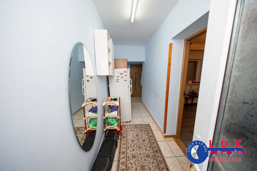 Casă individuală cu 4 camere cu Teren 270 Mp în Central