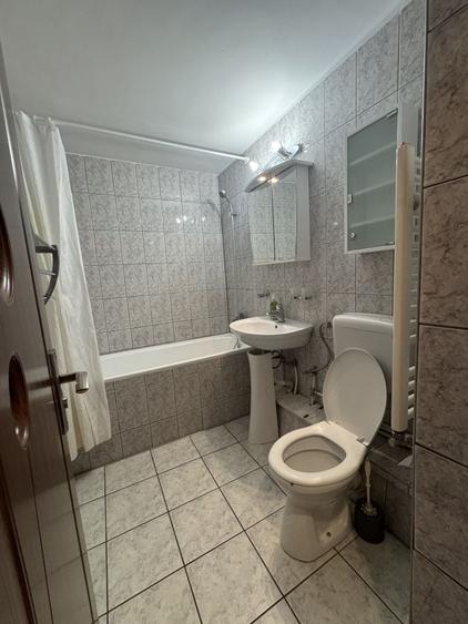 Apartament cu 2 camere decomandat în Dosu Bricii