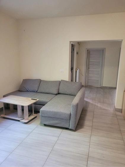 Casă cu 2 camere cu Teren 200 Mp în Fratelia