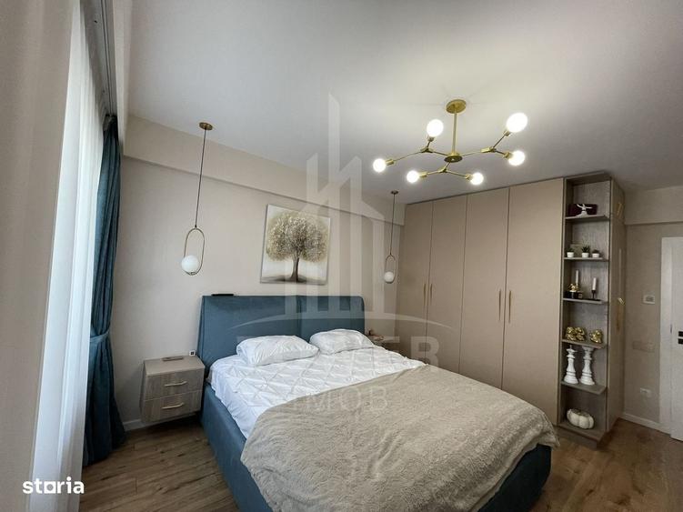 Apartament cu 3 camere semidecomandat în Turnișor