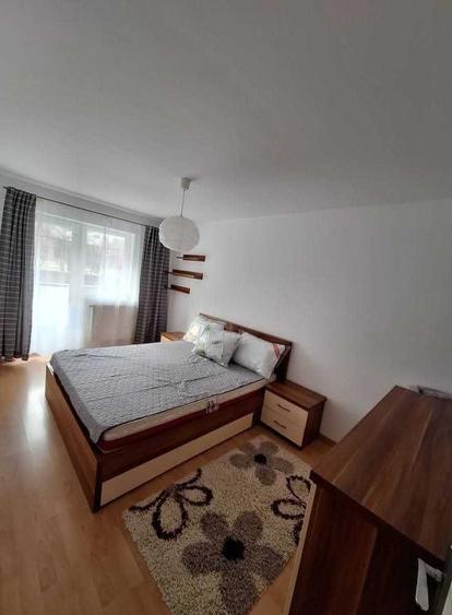 Apartament cu 2 camere decomandat, mobilat în Calea Turzii