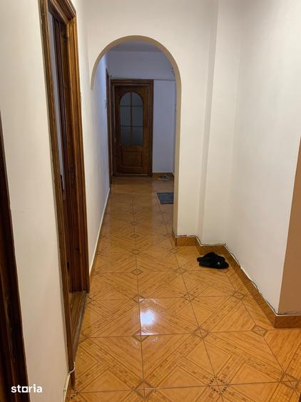 Apartament cu 4 camere în Central