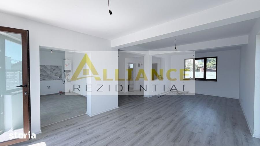 Casă cu 4 camere cu Teren 320 Mp în Grivița
