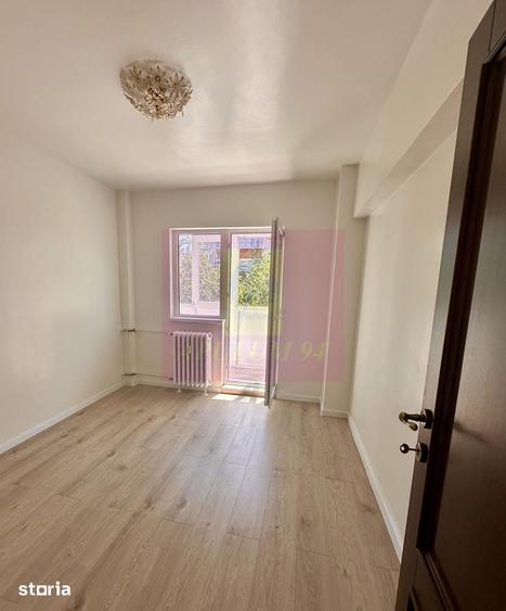 Apartament cu 4 camere semidecomandat în Cișmigiu