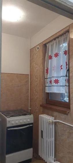 Garsonieră decomandată în Podu Roș