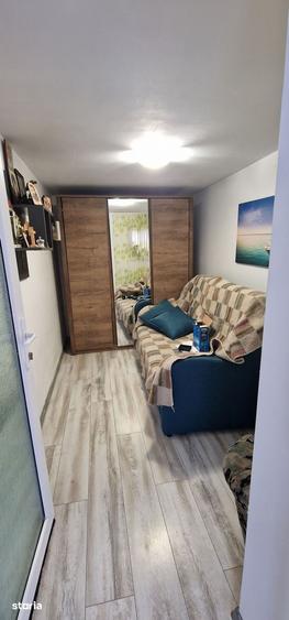 Casă cu 6 camere decomandat cu Teren 399 Mp în Central