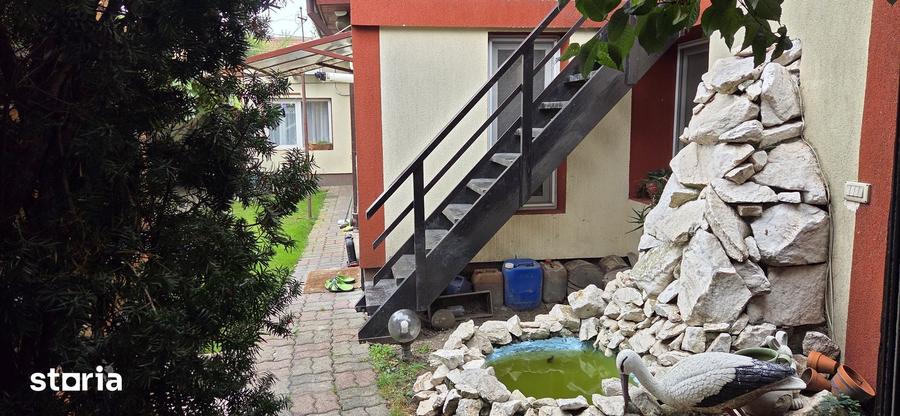 Casă cu 4 camere cu Teren 335 Mp în Steaua