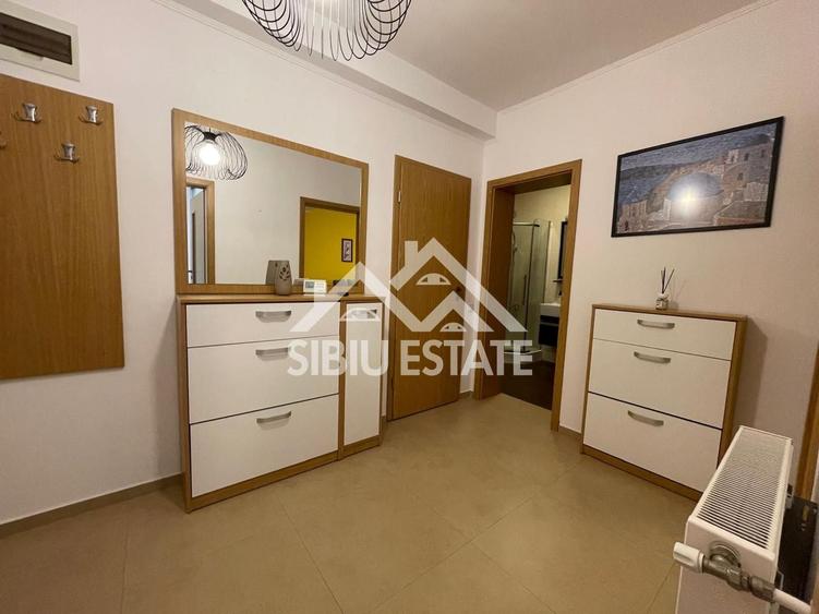 Apartament cu 2 camere decomandat, mobilat în Arhitecților - Calea Cisnădiei