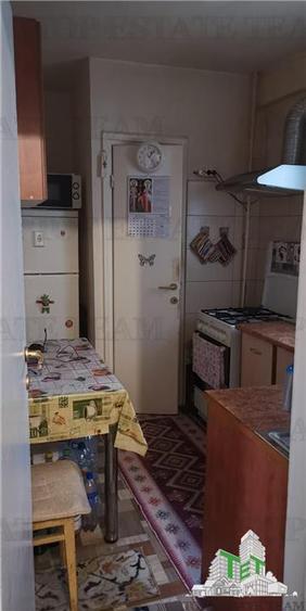 Apartament cu 2 camere decomandat în Viilor