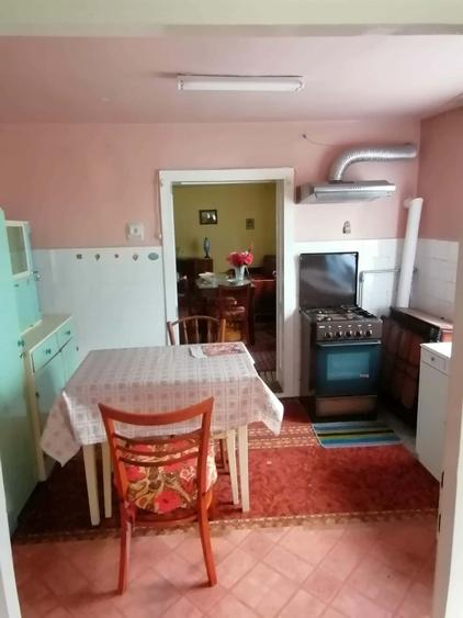 Casă individuală cu 1 camere cu Canalizare în Semicentral