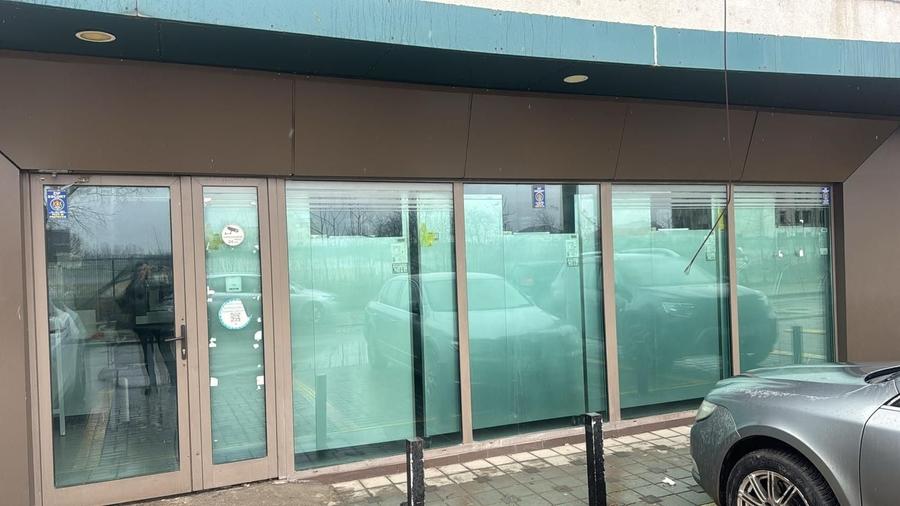 Spațiu comercial, de 100 mp, în Faleza Nord