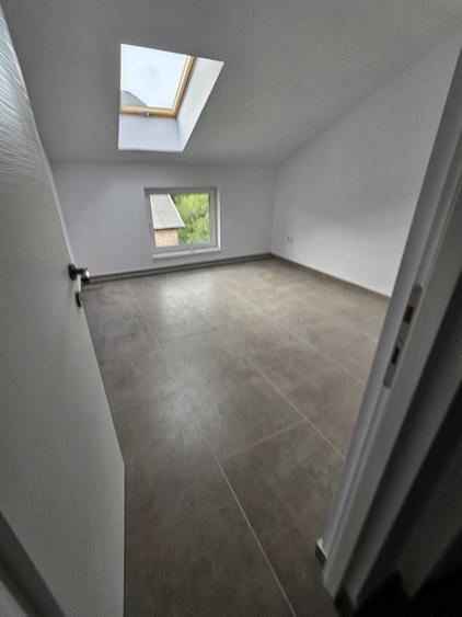 Apartament cu 2 camere decomandat în Firiza