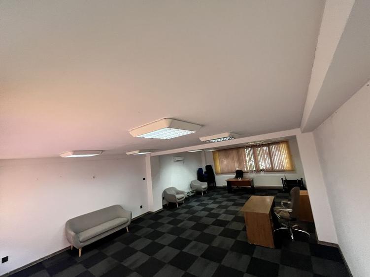 Spațiu comercial, de 65 mp, în Tătărași