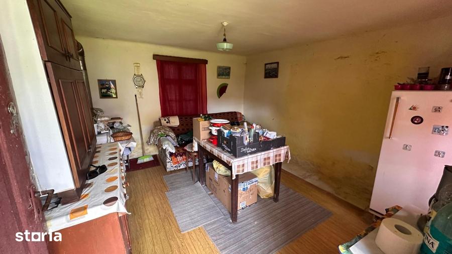 Casă cu 2 camere cu Teren 660 Mp în Nocrich