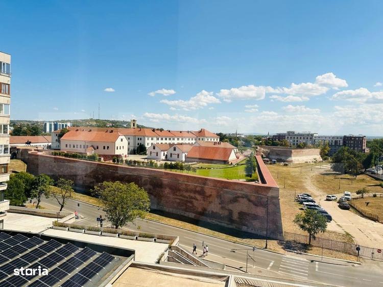 Apartament cu 4 camere decomandat în Oșorhei