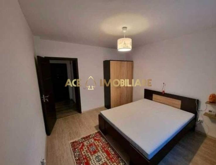 Apartament cu 2 camere decomandat, mobilat în Păcii