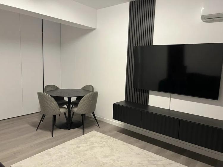 Apartament cu 2 camere, mobilat în Berceni