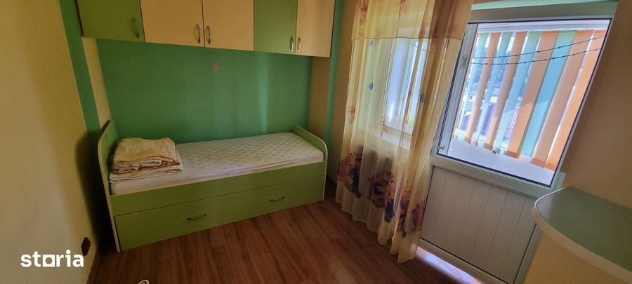 Apartament cu 4 camere în Central