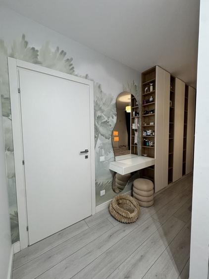 Apartament cu 2 camere decomandat în Pipera