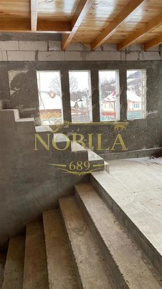 Casă cu Teren 760 Mp în Viișoara (Târgu Trotuș)