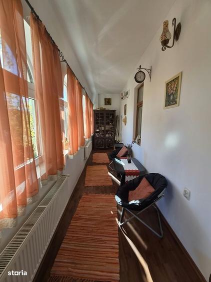 Casă cu 3 camere cu Teren 2308 Mp în Domnești