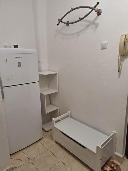 Garsonieră decomandată în Decebal
