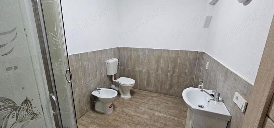 Apartament cu 2 camere semidecomandat în Lețcani