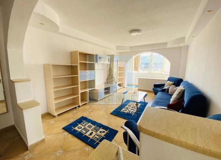 Apartament cu 2 camere decomandat în Tractorul